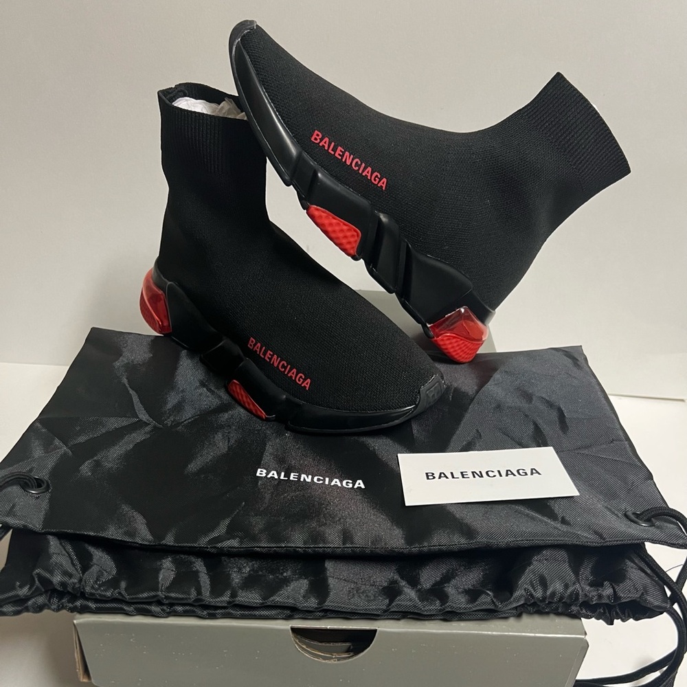Balenciaga Speed Trainers Knit Sock Black Red Bubble Women size 6